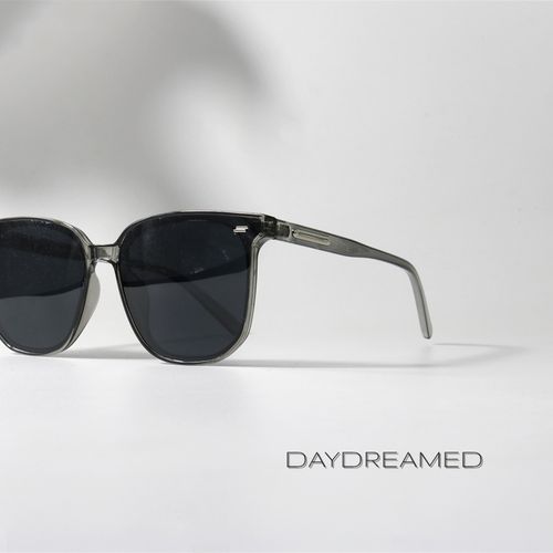 韩版经典款偏光黑墨镜uv400很简单却又很好看的素颜开车太阳眼镜