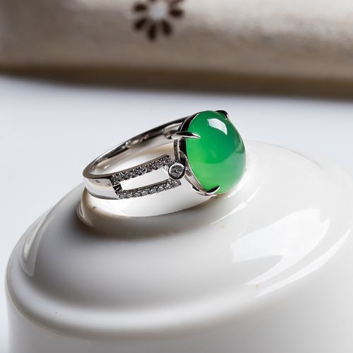 戒指翡翠18k女款金女款缅甸镶嵌天然戒面阳绿戒指
