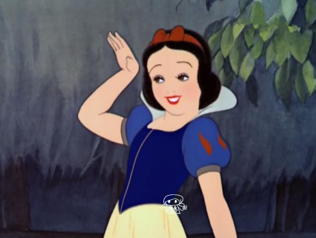 迪士尼公主中四个很难模仿的动作,白雪的最简单,乐佩少儿不宜
