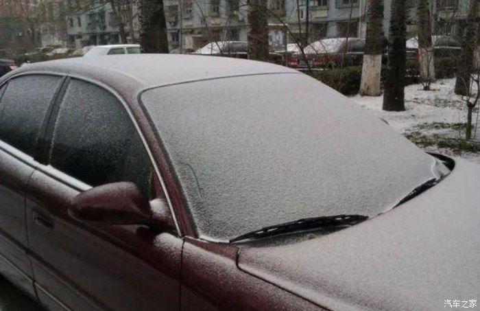 冬季出行提示车窗除霜篇
