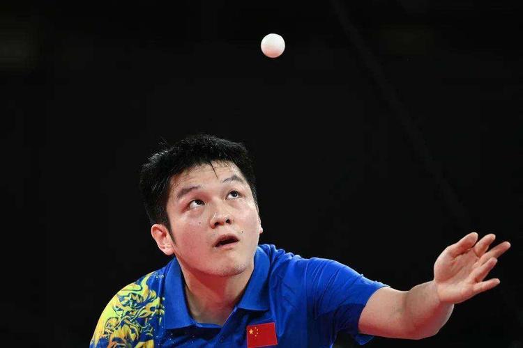 p>王皓,1983年12月1日出生于吉林省长春市,中国男子乒乓球队运动员.