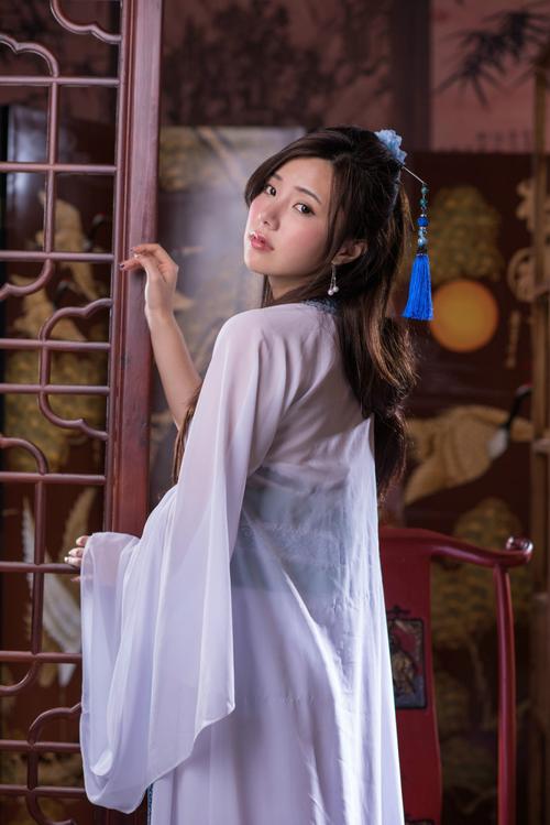 中国人体艺术古典气质古代美女换装中国古装美女人体艺术写真集一