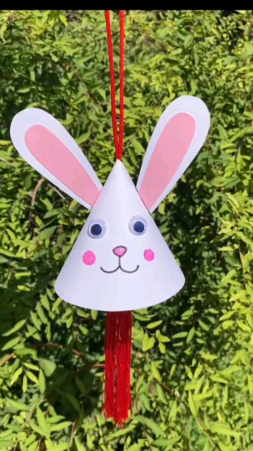 手工制作#中秋节,用卡纸做最简单的小兔子灯笼-度小视