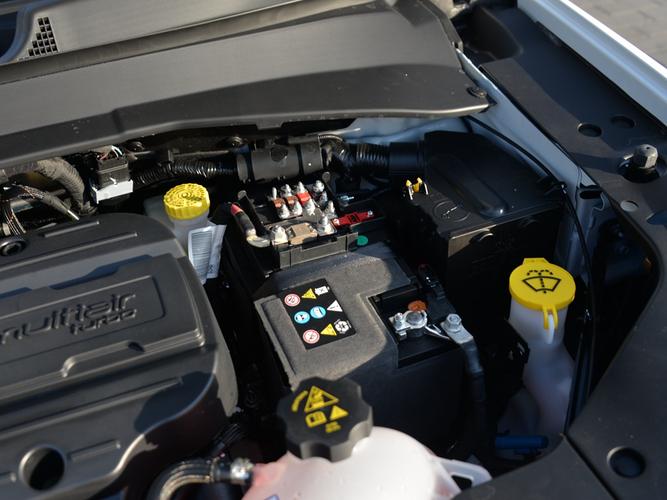 jeep指南者 2017款 200t 自动臻享版--蓄电池品牌/型号 / 165