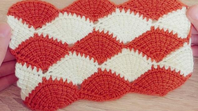 毛线编织教程,扇形双色花纹的钩织方法!