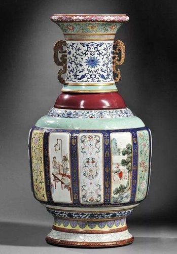 故宫博物院瓷母全称为:清乾隆各种釉彩大瓶.