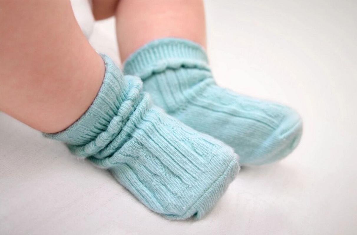 婴儿夏天需要穿袜子吗?