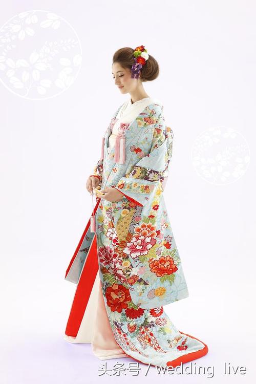 结婚当天头上配戴及衣裳种类,日本传统新娘就是这样出嫁的.