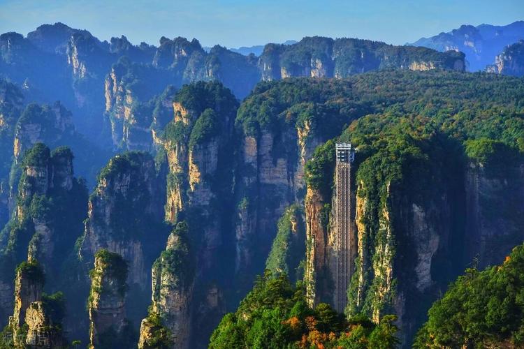 中国风景最美的十个地方(令人惊叹中国最美前十景点)
