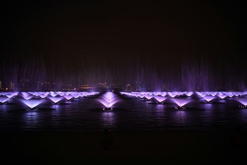 苏州金鸡湖喷泉的夜色,拍摄于20180831.
