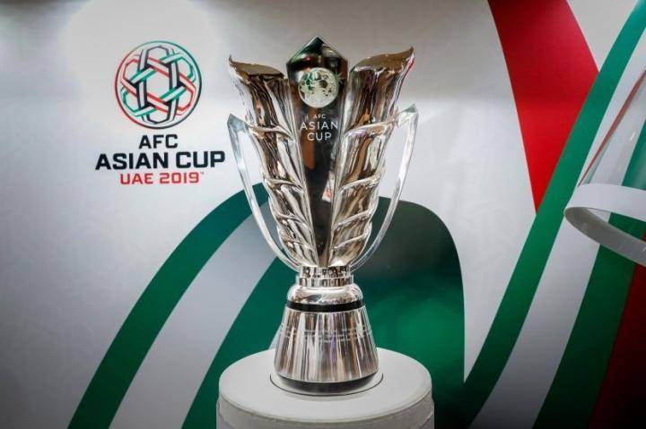 也许亚足联全新打造的新款亚洲杯冠军奖杯会有一个全新的得主,几天后