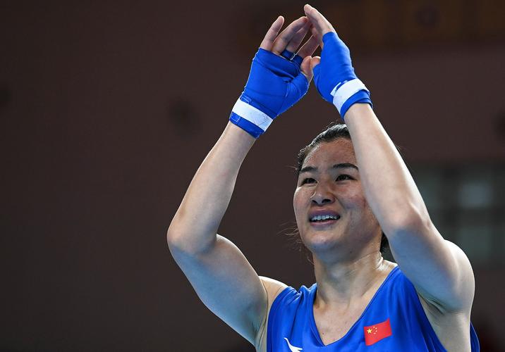拳击——女子75公斤级:李倩夺冠