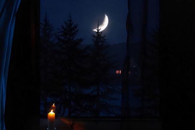 月圆风清,让明月寄去无限的相思,让清风带去深情的问候.