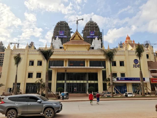 出国看房,权当免费旅游,那个地方就是老挝的磨丁