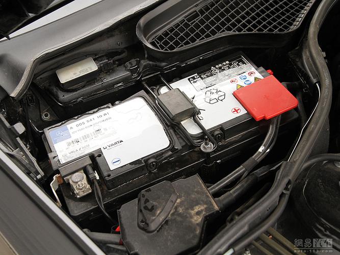 奔驰s级 2012款 s350l 4matic grand edition--蓄电池品牌/型号 / 121