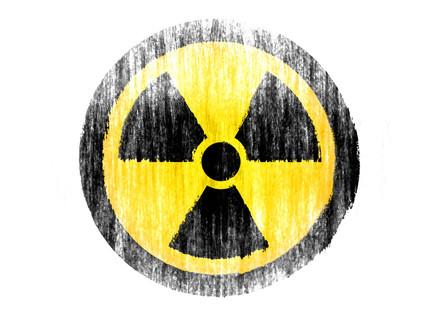 核辐射符号110用球衣脏痕船上绘制的核辐射标志110核辐射符号绘上拉丝