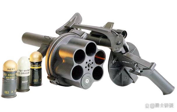 带有科幻外观色彩的转轮连发式榴弹发射器米尔科姆榴弹发射器