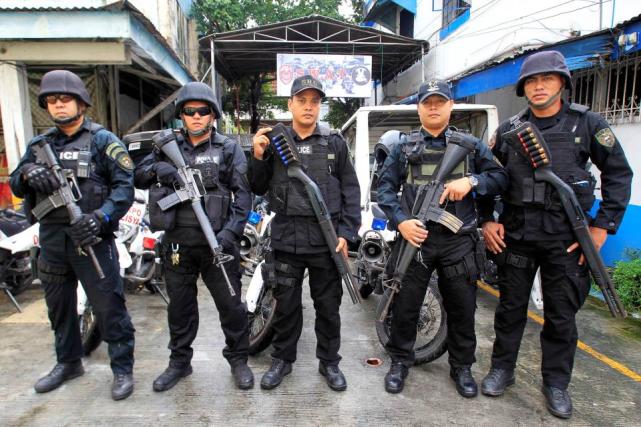 菲律宾国家警察部队特警队的主要步枪型号是美国的m16