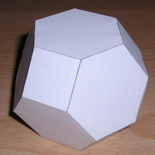纸制模型截角八面体