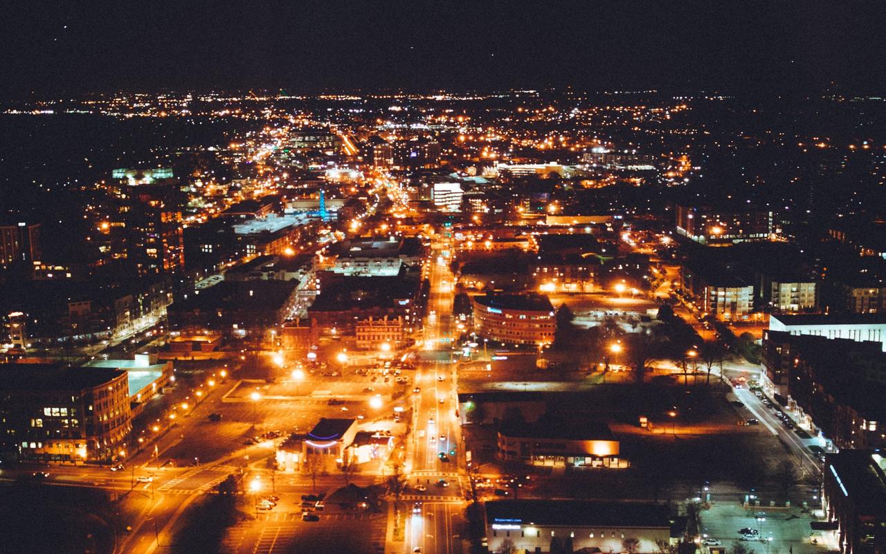 城市唯美夜景高清图片桌面壁纸