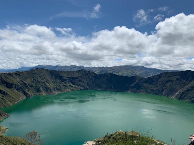 厄瓜多尔最美火山湖