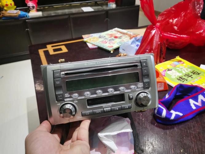 丰田花冠cd机改家用音响,功能有6碟cd,磁带,带杜比音效增强效果