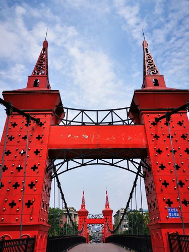 打卡成都网红景点——戛纳湾风情廊桥