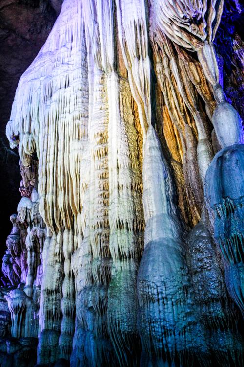 桂林银子岩无比壮丽的溶洞奇观最美的山水真的在中国