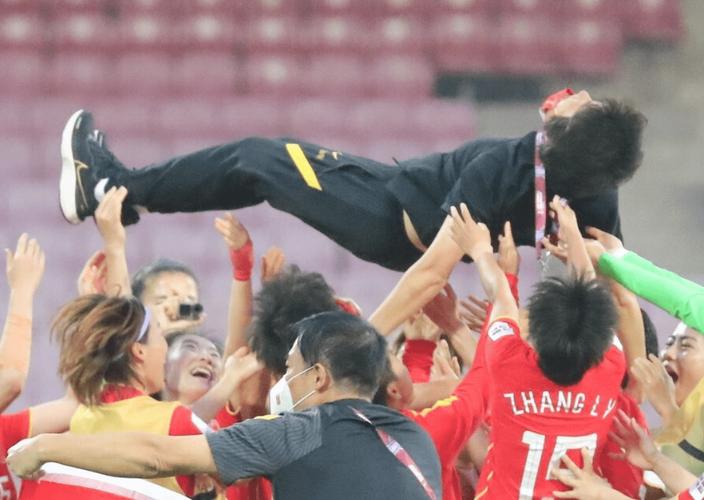 中国女足重大变动,亚洲杯夺冠功臣黯然下课,真实原因