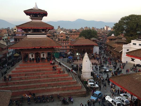 尼泊尔地震一周年|没有重生但有美