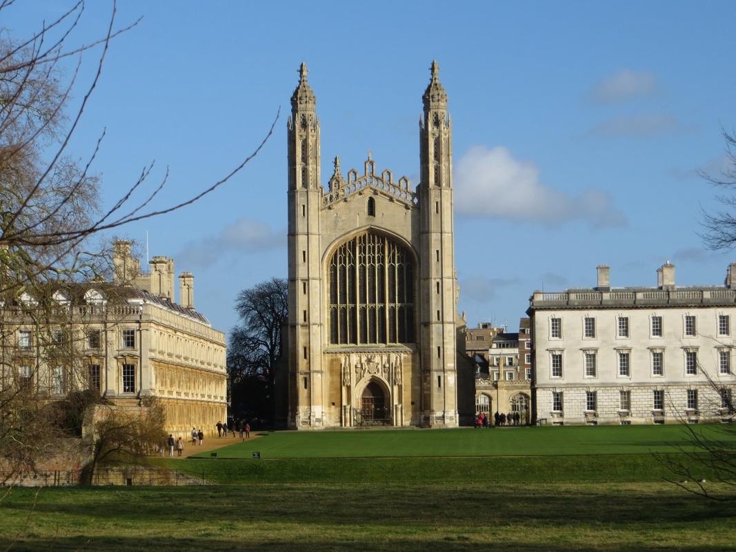 著名的英国剑桥大学建筑风景图片