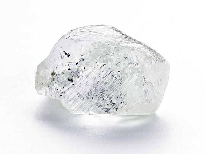 alrosa将在迪拜公开拍卖一颗24231ct钻石原石