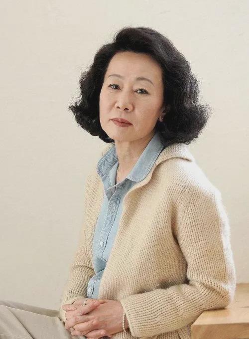 韩国国民奶奶尹汝贞74岁迎来事业春天