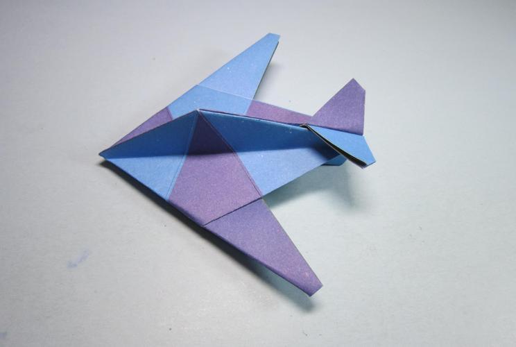 折纸tf16飞机正方形纸