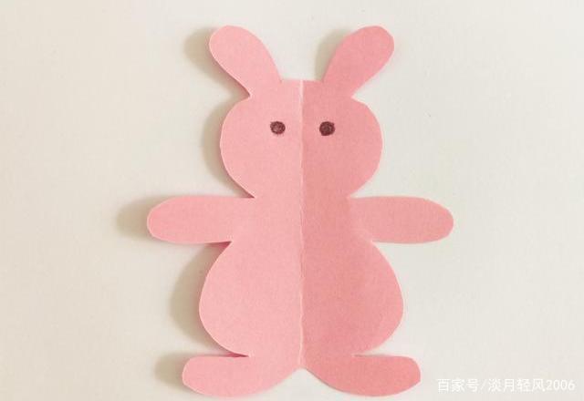 幼儿小手工,剪纸小动物教程,用彩色卡纸剪几个可爱的小兔兔