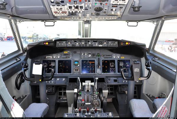 空客早在 a320 始发时期就应用了线传飞控技术,家族史设计,使得不同
