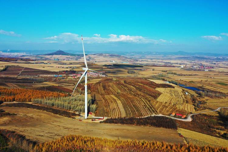 分散式风电项目落户鸡东县