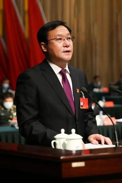 2021年2月22日在赤峰市第七届 人民代表大会第四次会议上 市长