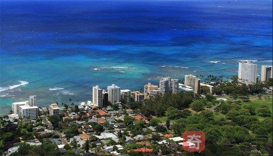 社会人口2000年夏威夷州的常住人口为121.2万人,流动人口133.