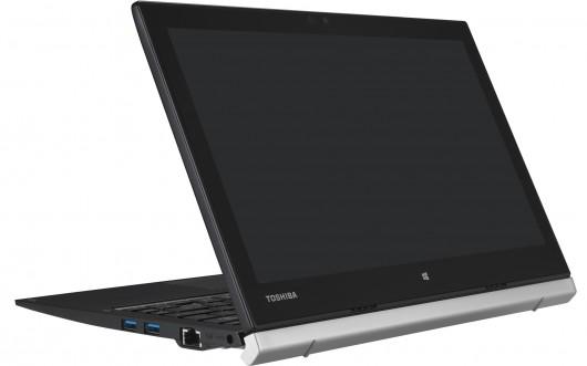 toshiba announces high-end portg z20t convertible with 17 hour