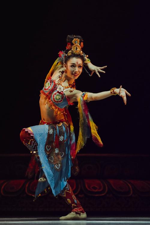 北京舞蹈学院古典舞系大型敦煌舞剧伎乐天
