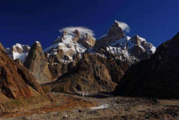 世界攀爬难度最高的十大山峰乔戈里峰位列第一4