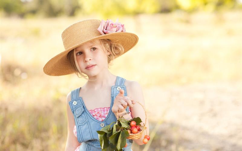 夏天,小女孩,帽子,樱桃 iphone 壁纸