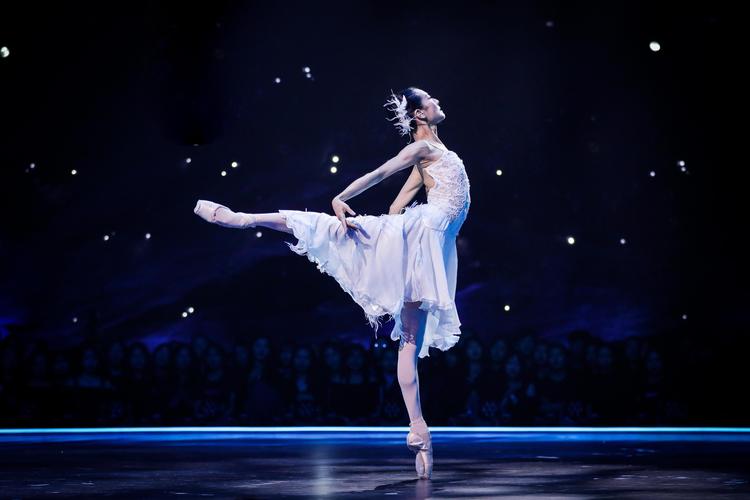 从被数落的差生,到享誉国际的芭蕾女王,谭元元这一路走得不容易