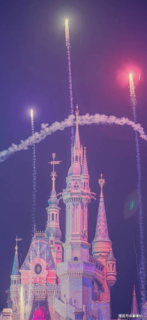 迪士尼城堡外的浪漫烟花背景图片迪士尼烟花手机壁纸2022新款