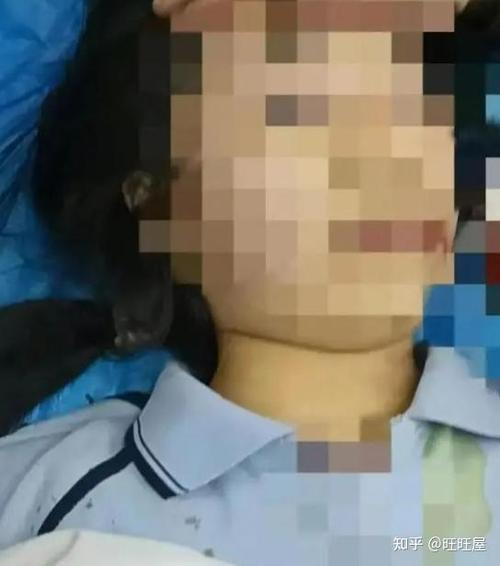 长沙一学生疑被老师殴打后跳楼身亡母亲孩子被谩骂殴打5分钟
