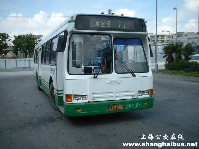 上海还用过美国的福莱西宝公交车