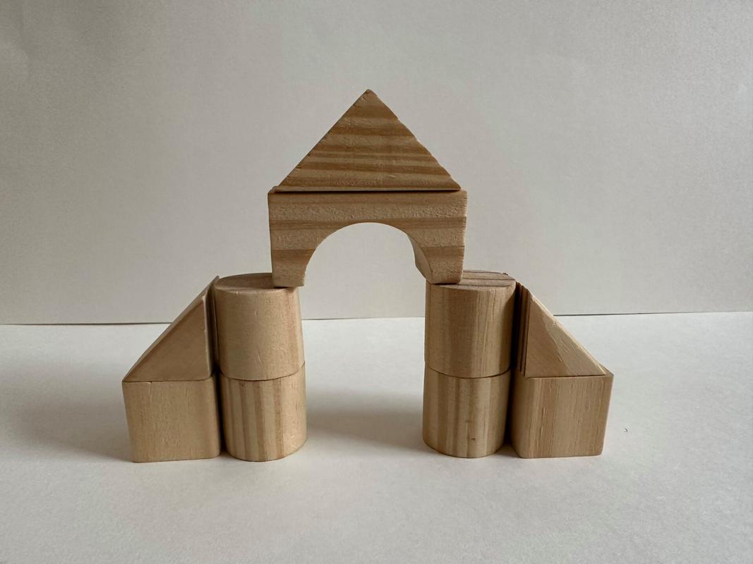 幼儿园小班 木头积木搭建 简单