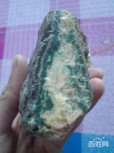 绿色玛瑙玉石,非常稀有,有非常高收藏价值