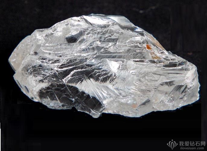 92ct的钻石原石,经鉴定为 type iia 型钻石,颜色和净度都达到非凡品质